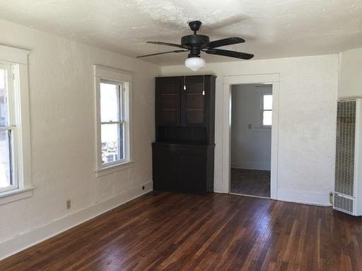 2nd image of 612 E Willis St