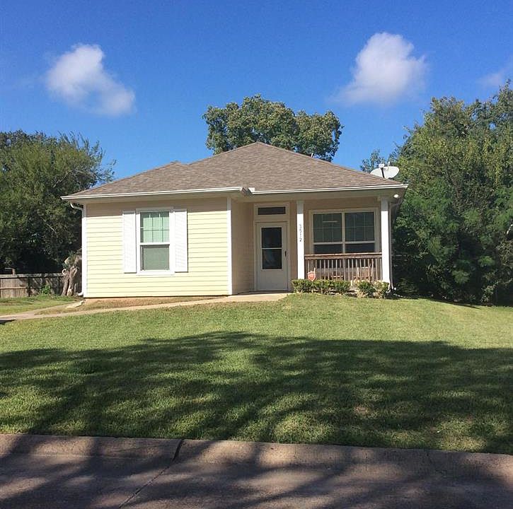 1st image of 3512 Palm Ave