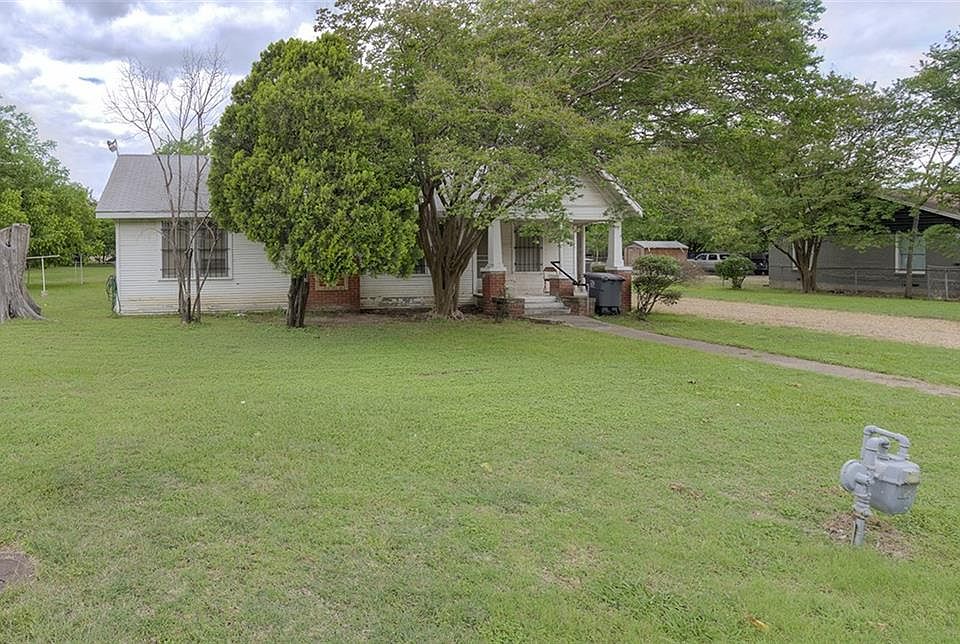 1st image of 1115 Hillburn Dr