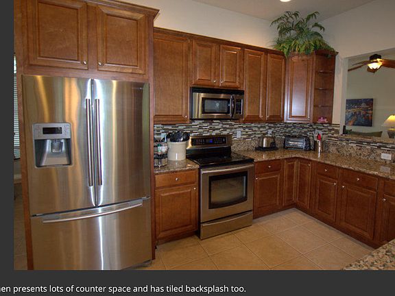 3rd image of 9312 Avenel Ln