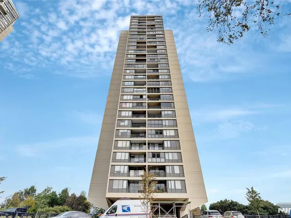 5 Horizon Rd APT 403, Fort Lee, NJ 07024