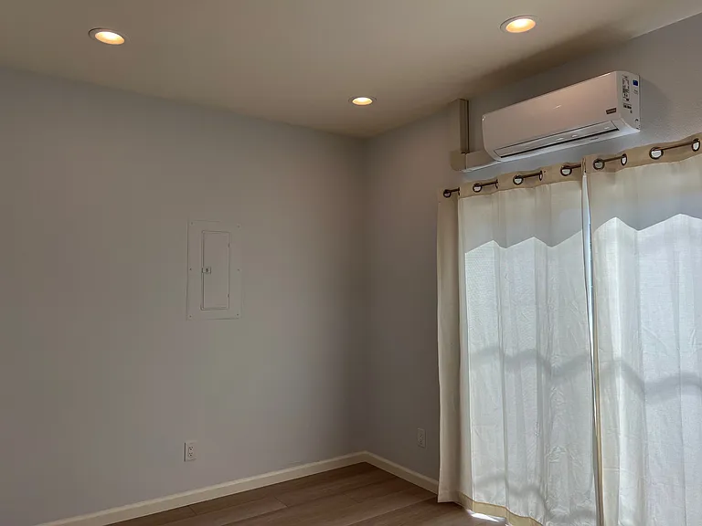 1410 S Bernardo Ave #A — Photo 20