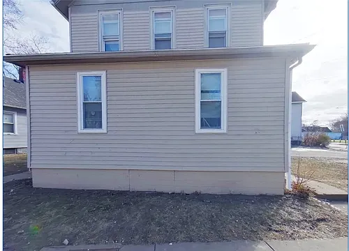 865-869 Clifford Ave Photo 1