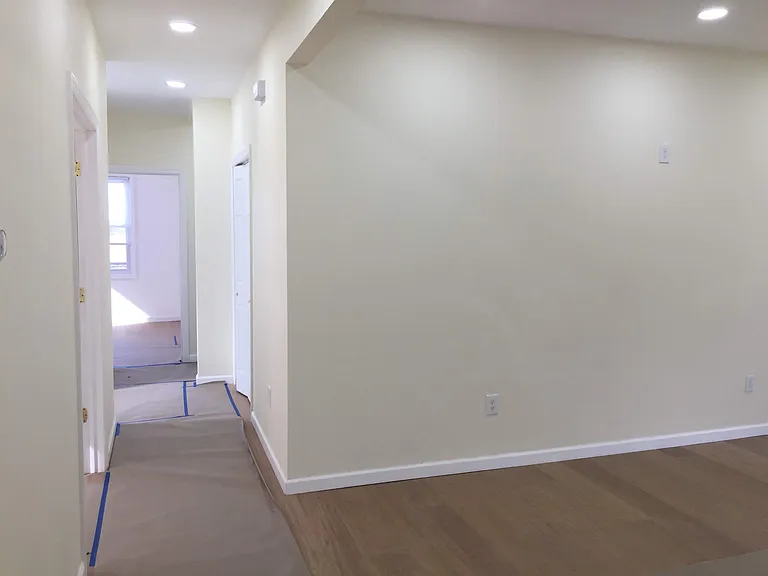 248 2nd St #2 — Photo 16