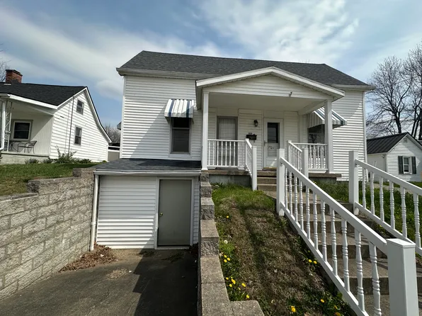 517 N 7th St, Boonville, IN 47601
