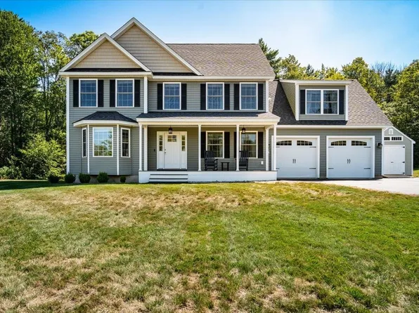 136 Hartford Brook Road, Deerfield, NH 03037