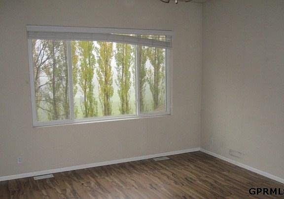 5th image of 5009 S 186th Ave