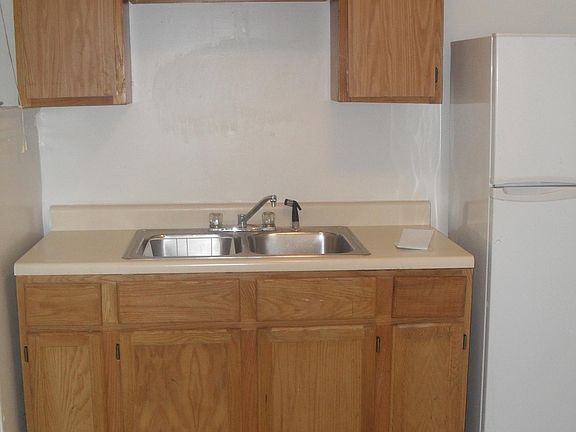 4th image of 6928 W Windsor Ave APT 2E
