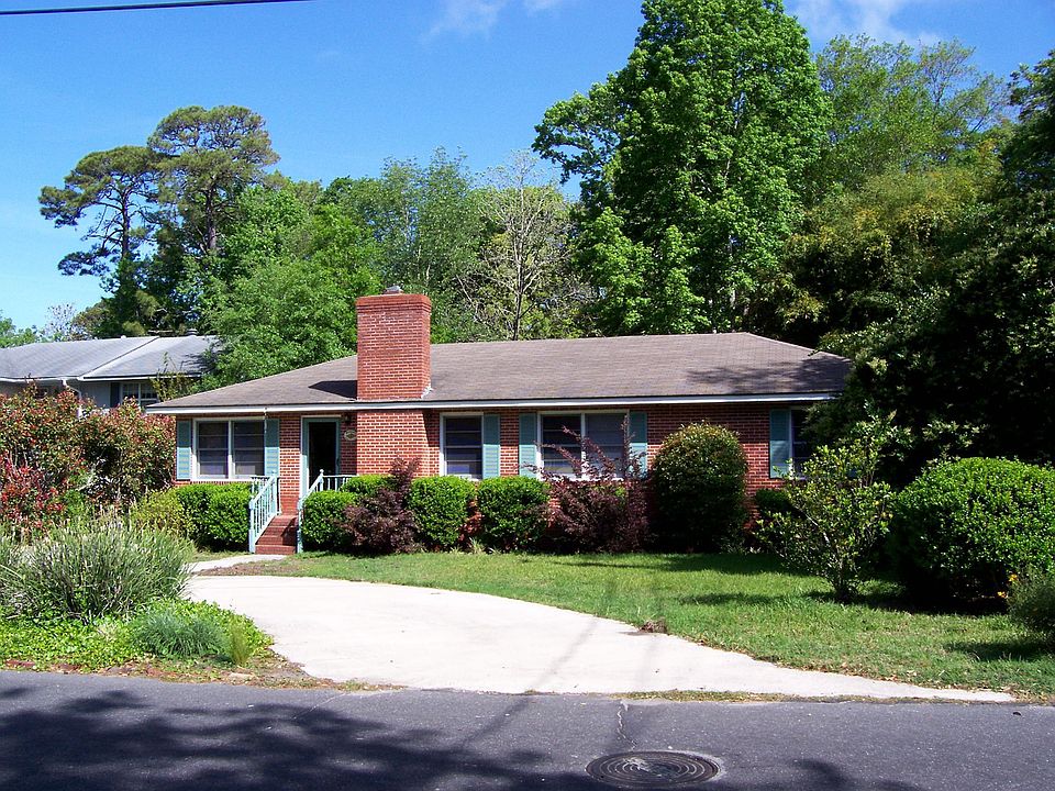 1st image of 529 Delegal St