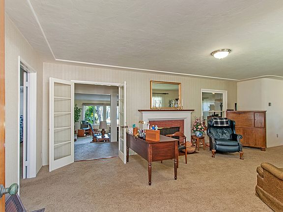 4th image of 2845-49 L Ave