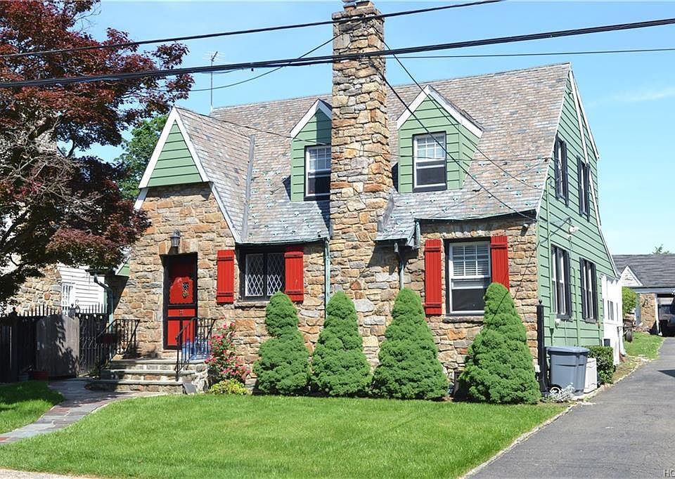 1st image of 38 Raymond Pl