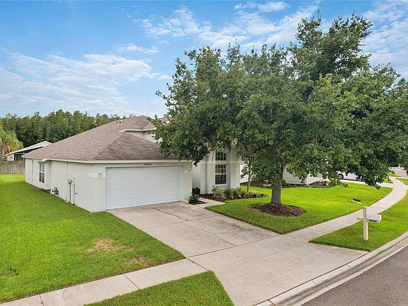 2nd image of 30446 Tremont Dr