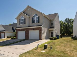 2136 Thornblade Dr, Raleigh, NC 27604