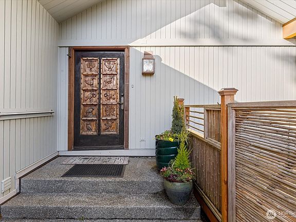 2nd image of 3155 Fox Spit Road