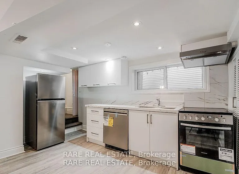 538 Roxton Rd #LOWER — Photo 6