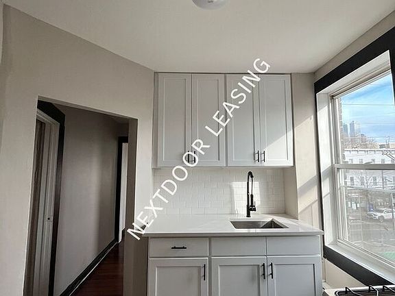 4th image of 171 Delaware Ave #8M