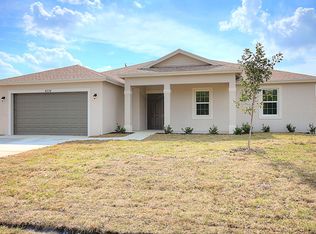 1137 SW Glastonberry Ave, Port Saint Lucie, FL 34953
