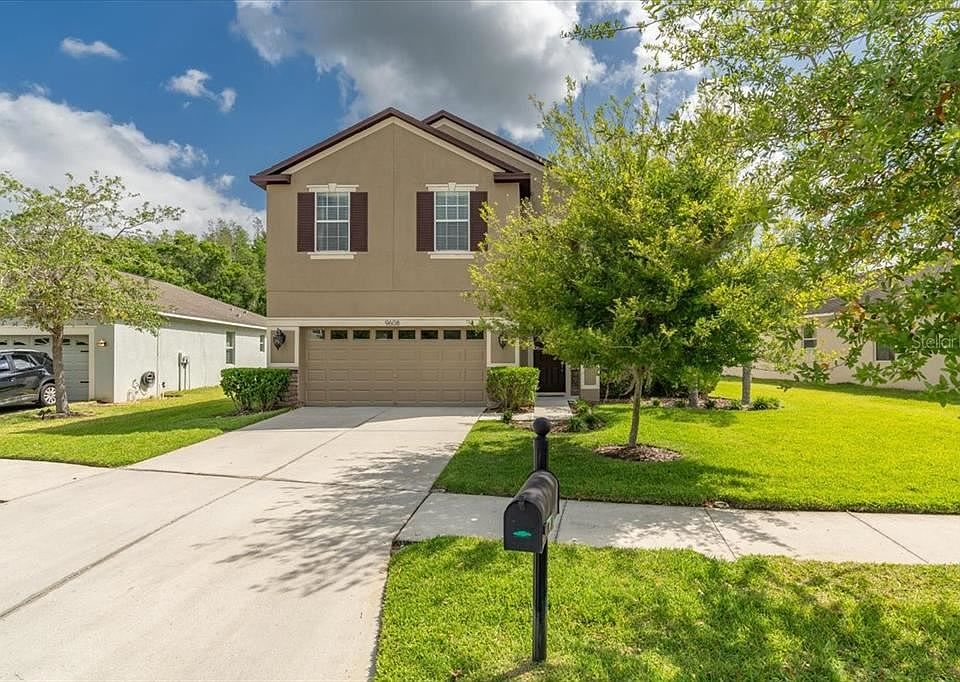 1st image of 9608 Royal Fern Ct