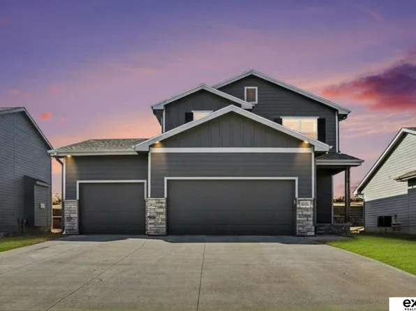 10316 N 152nd Ave, Bennington, NE 68007