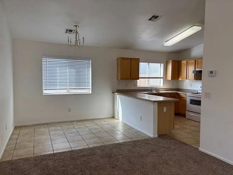 36509 W Padilla St — Photo 13
