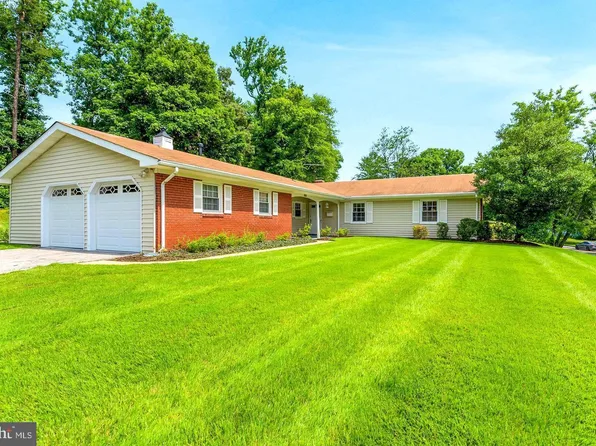 12600 Cedarbrook Ln, Laurel, MD 20708
