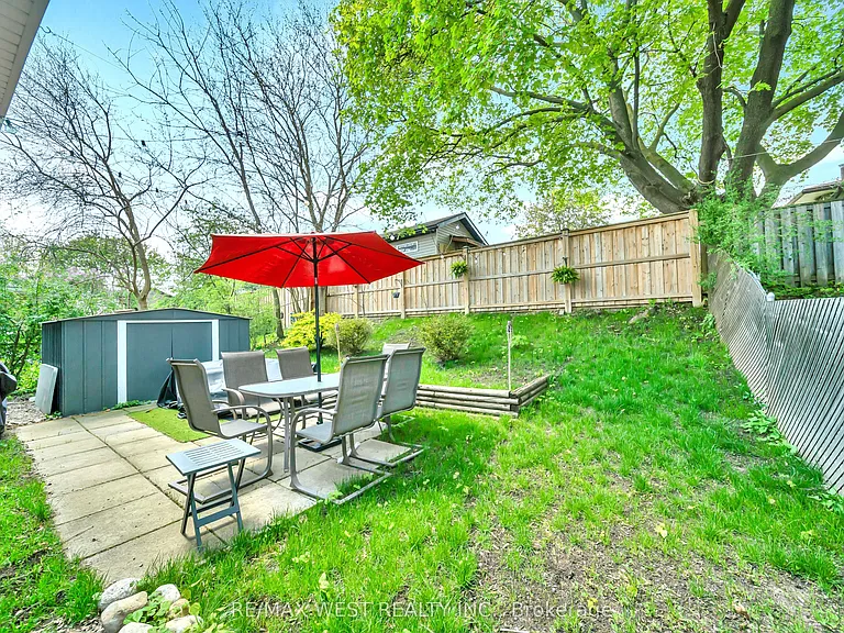 62 Greendale Cres #LOWER — Photo 9