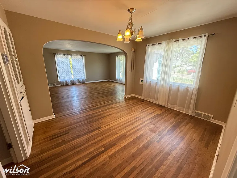 3404 W Yakima Ave — Photo 4