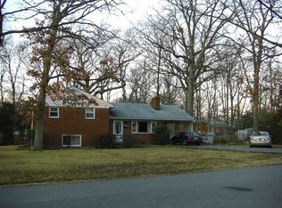 6008 Mayfair Ln, Alexandria, VA 22310