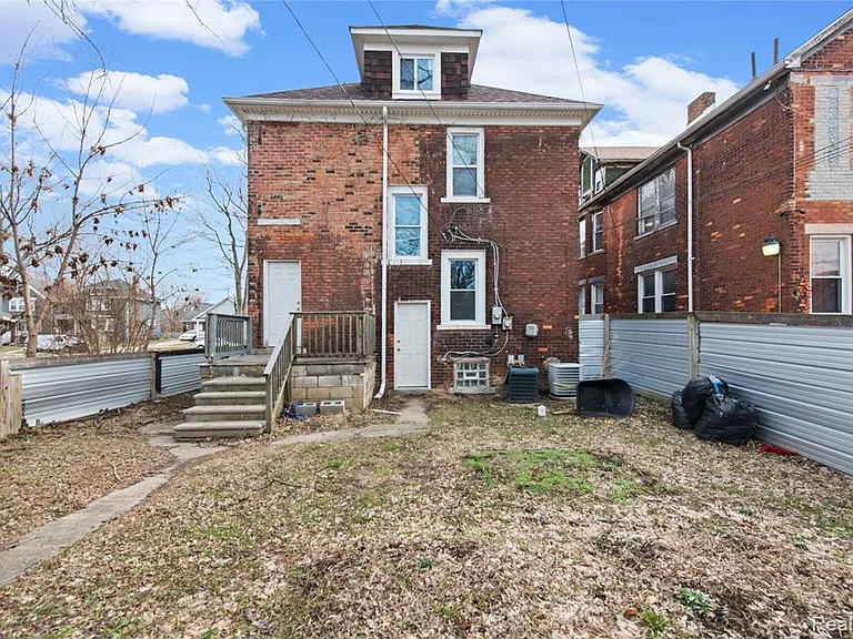 593 Hague Ave #1 — Photo 14