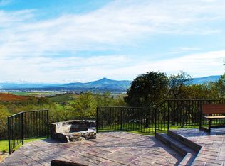 4868 Pioneer Rd, Medford, OR 97501