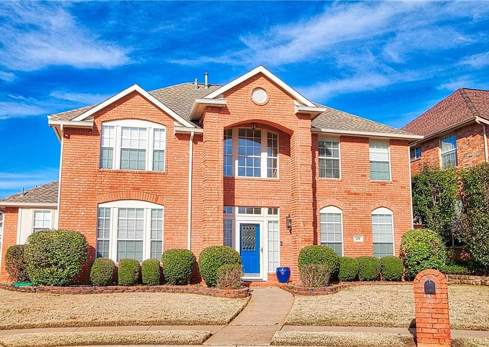 1st image of 106 Thistle Ct