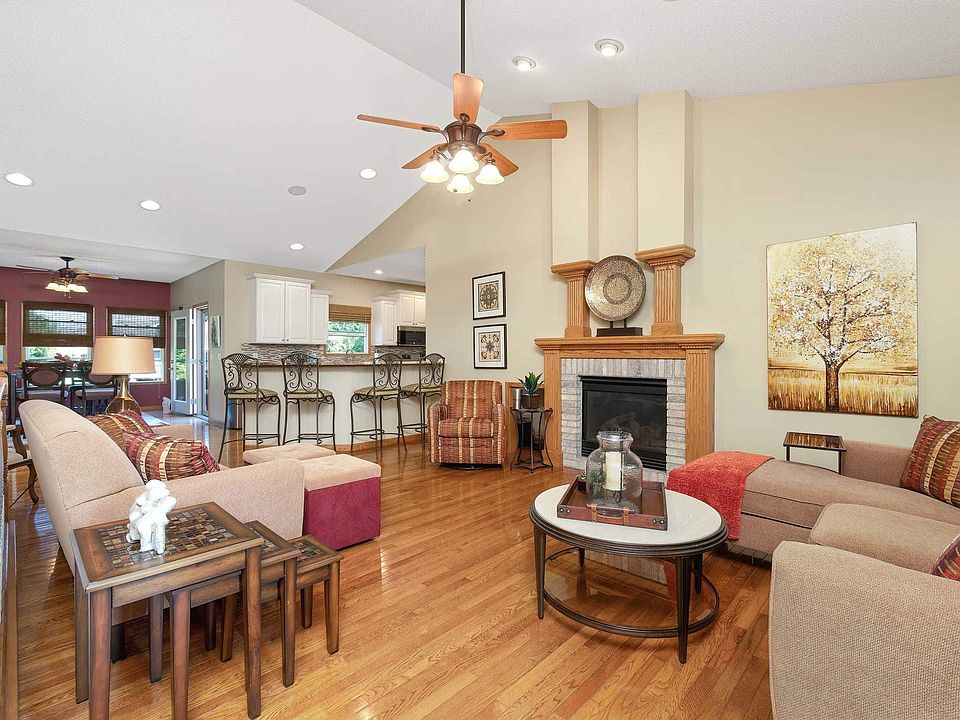 2402 Jersey Meadows Dr, Davenport, IA 52807 Zillow