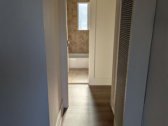 Hallway to back of unit