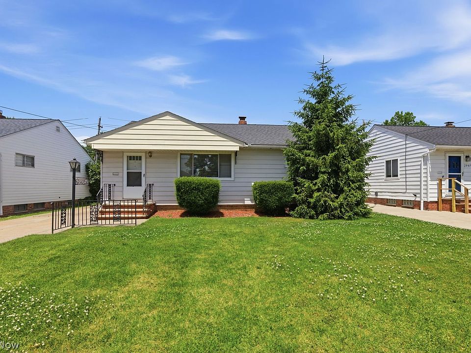 1st image of 29967 Regent Rd
