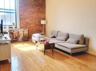 1010 Race St APT 8G, Philadelphia, PA