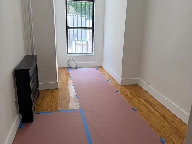 148 W 73rd St #1-B — Photo 12