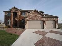 1st image of 8454 Willow Haven Dr