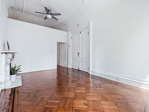 2nd image of 418 Grand Ave APT 2