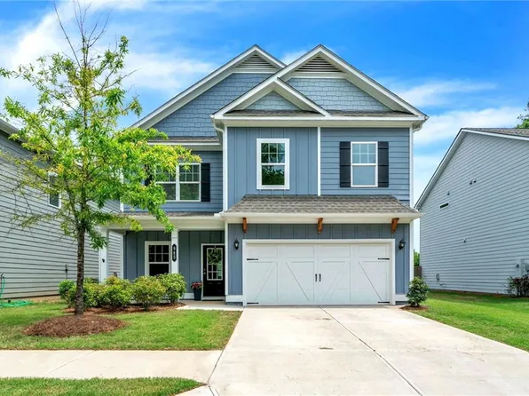 985 Cartersville St, Ball Ground, GA 30107