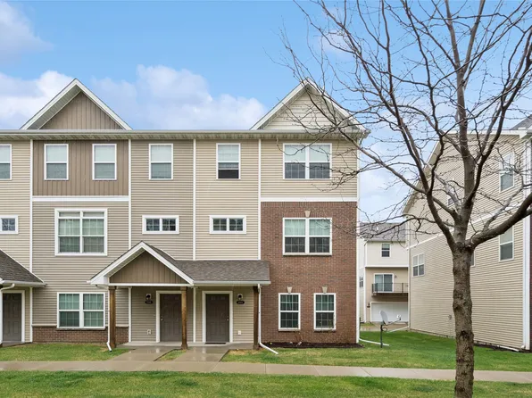 9120 Greenspire Dr Unit 108, West Des Moines, IA 50266