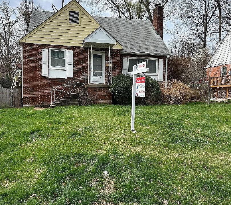 1st image of 1021 Poplar Dr