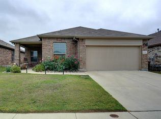 9104 Grovehurst Rd, Fort Worth, TX 76179