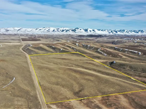 1 Deeg Rd, American Falls, ID 83211