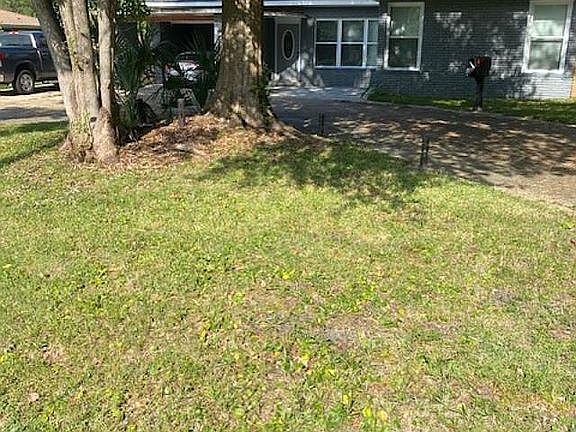 4th image of 808 Courthouse Rd