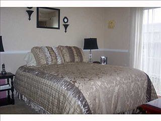 1st image of 5761 Blendon Place Dr #D
