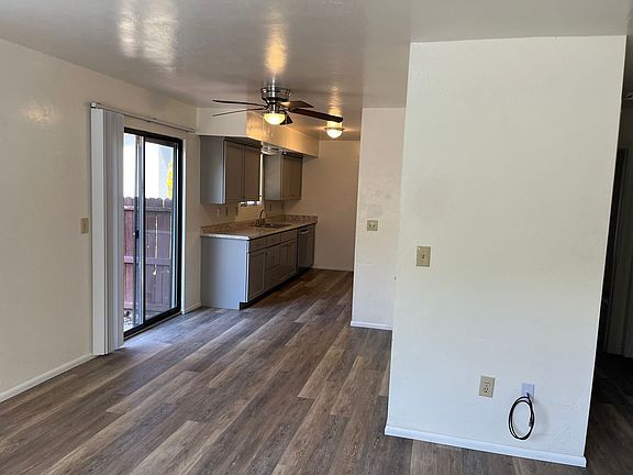 5th image of 738 2nd St #B