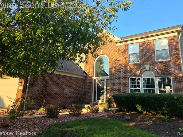54502 Egmont Key Ave, Macomb, MI 48042