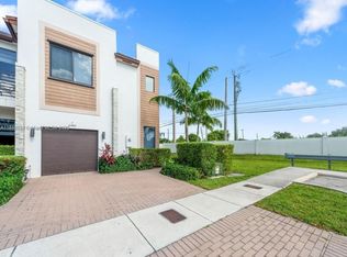 21460 NE 2nd Ct, Miami, FL 33179