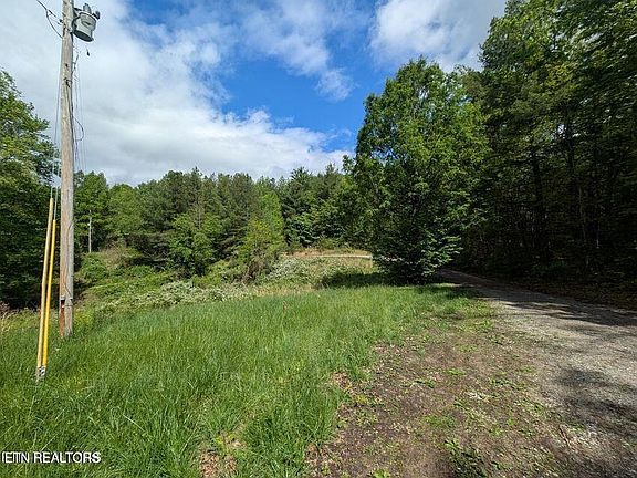 4th image of 158 Jess Ridge Rd