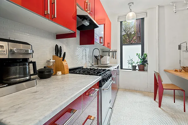 Rented by Corcoran | media 4